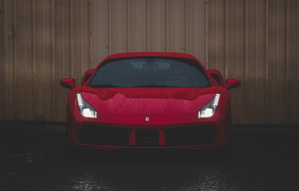 Er det muligt at få råd til en Ferrari?